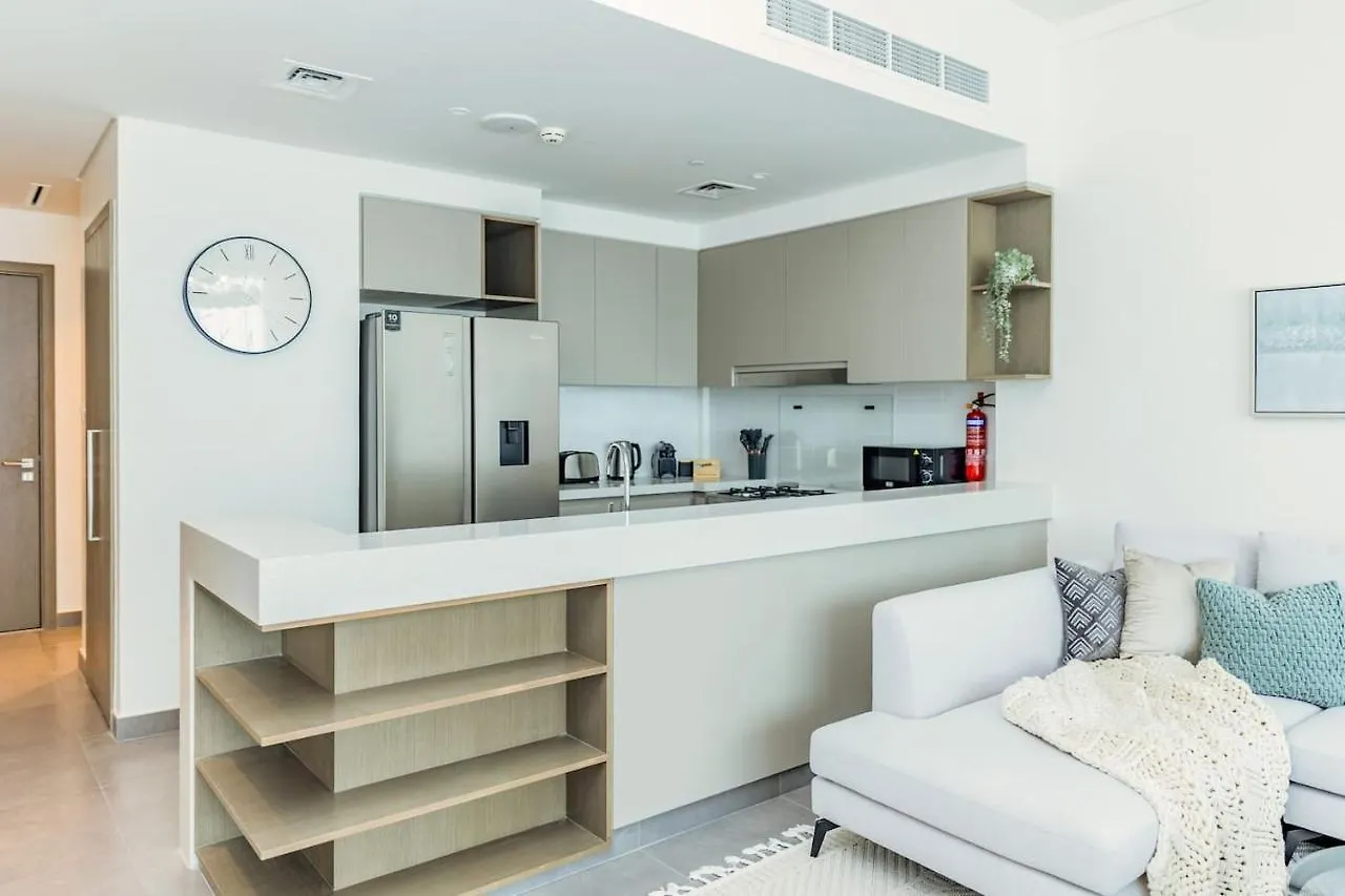 Higuests - Creekside Stylish 3Br Apartment With Views Dubai