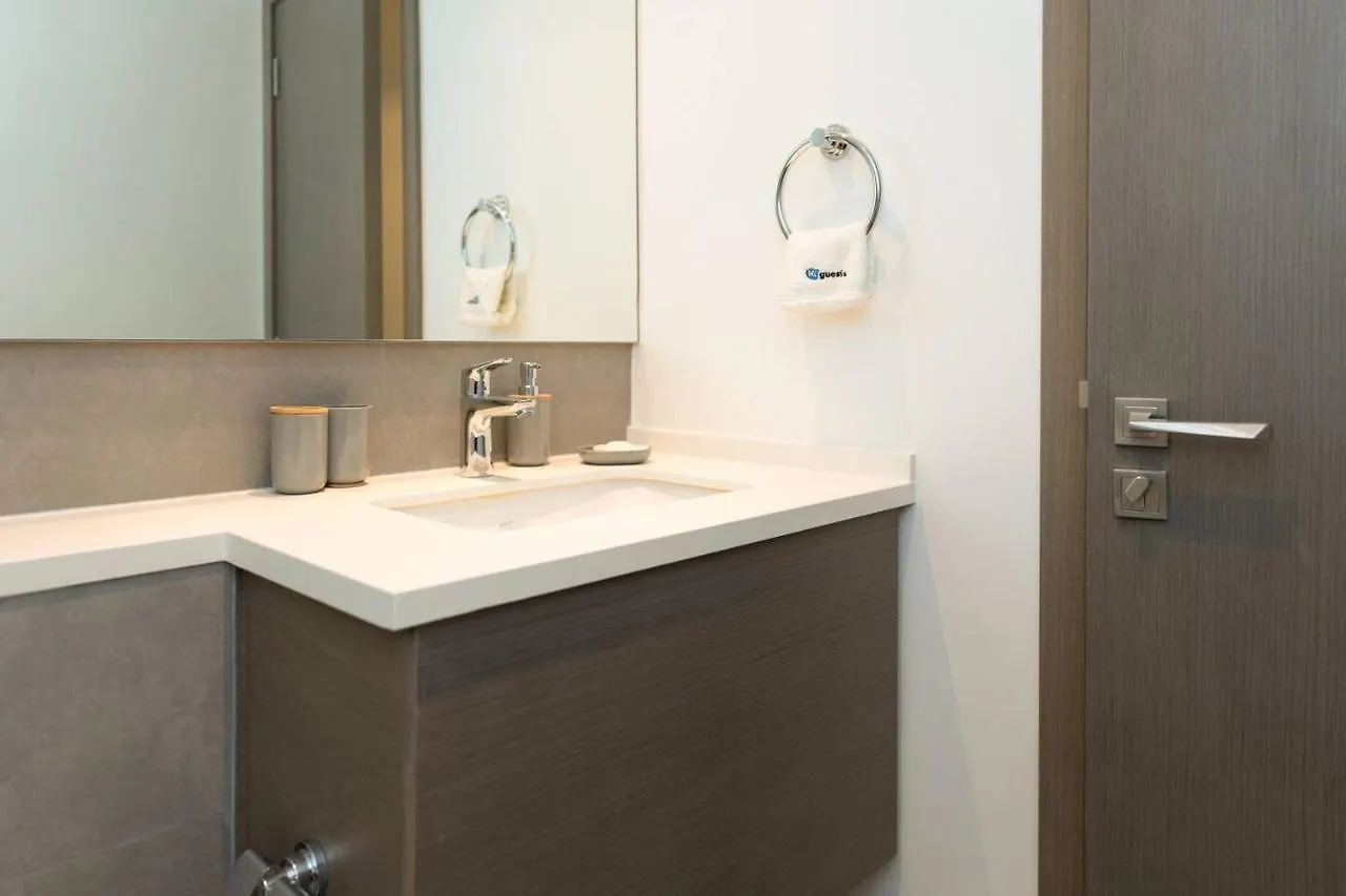 Higuests - Creekside Stylish 3Br Apartment With Views Dubai