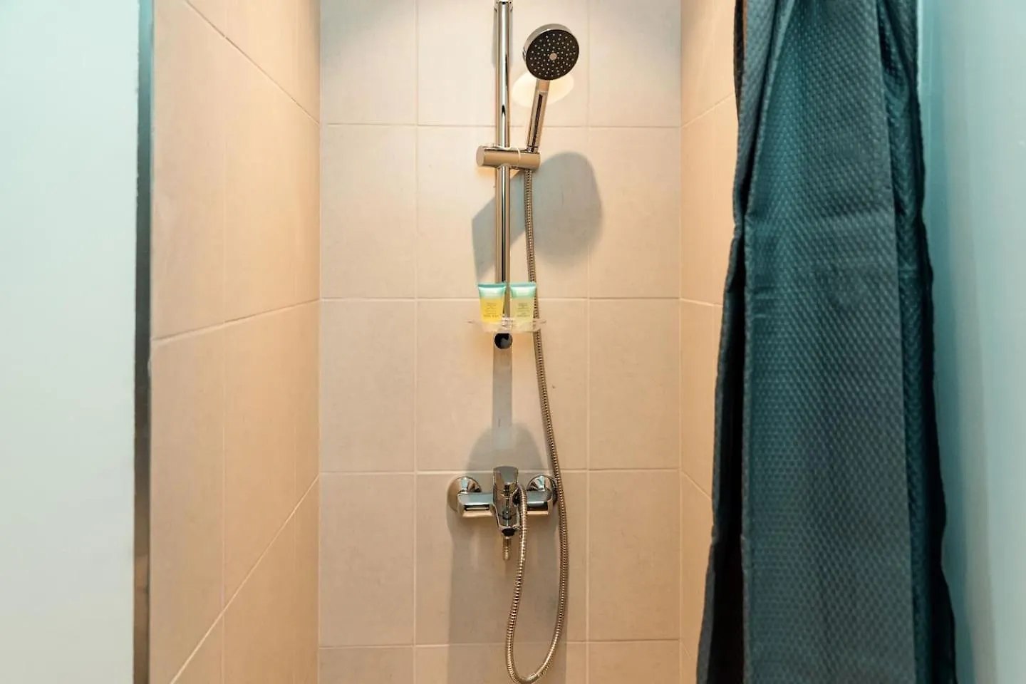 Higuests - Creekside Stylish 3Br Apartment With Views Dubai