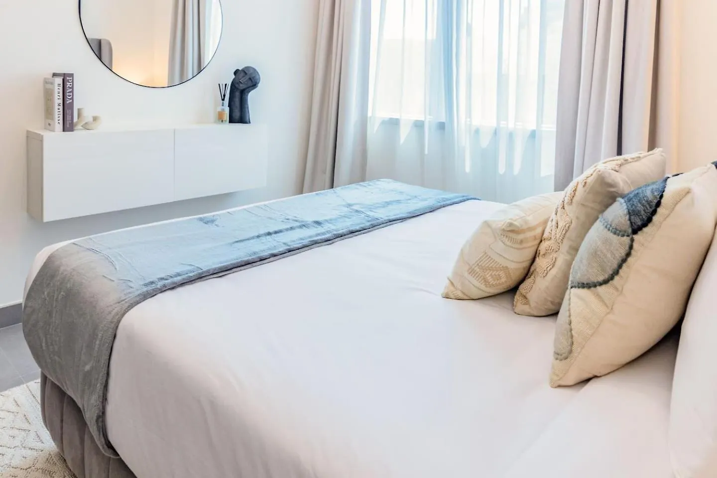 Higuests - Creekside Stylish 3Br Apartment With Views Dubai United Arab Emirates