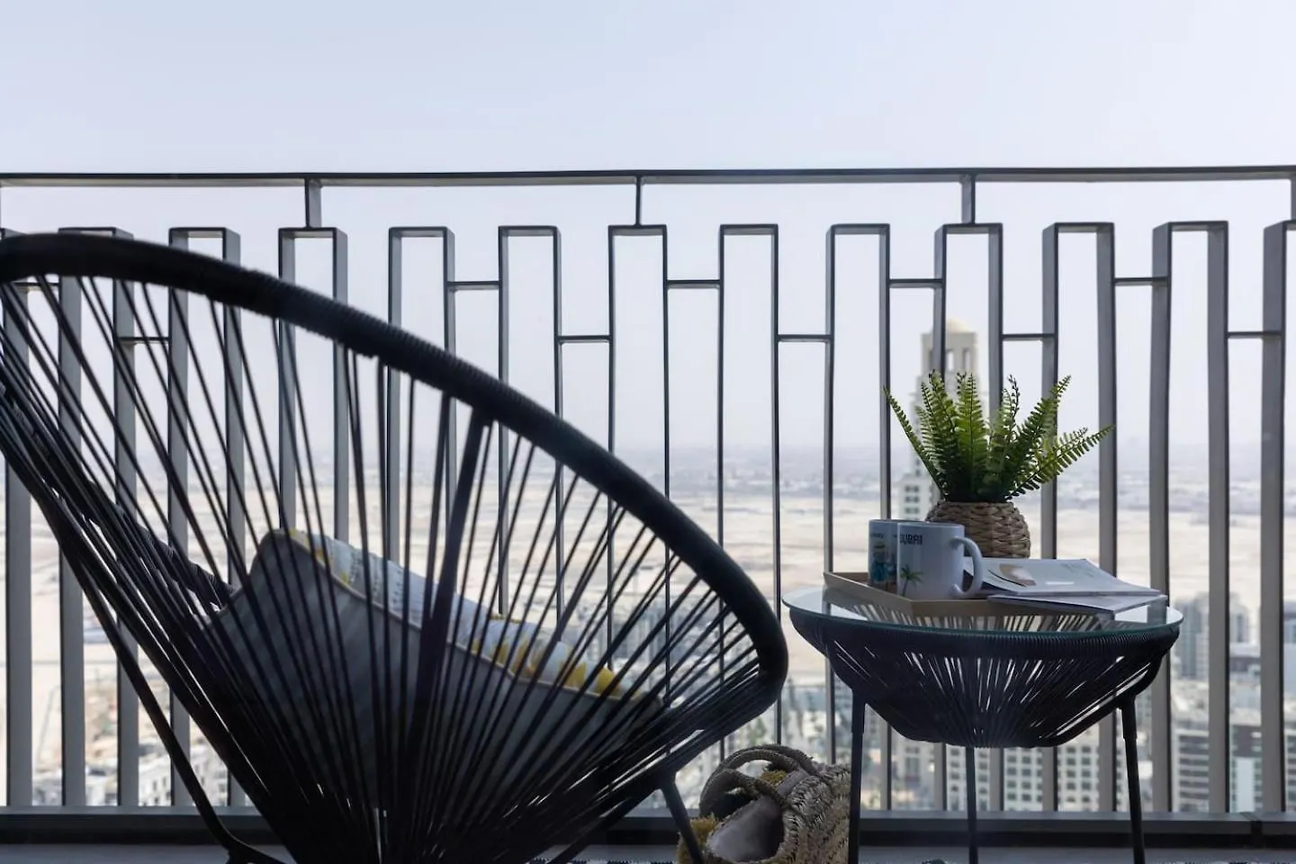 Higuests - Creekside Stylish 3Br Apartment With Views Dubai