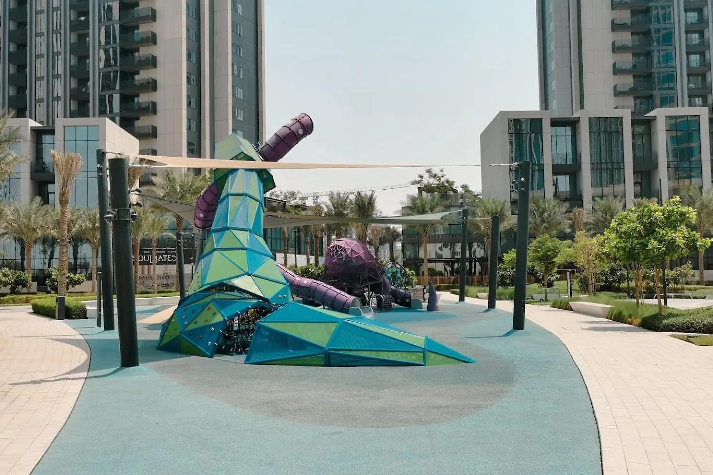 Higuests - Creekside Stylish 3Br Apartment With Views Dubai